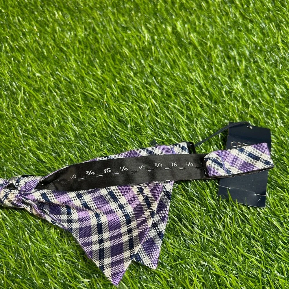 Cremieux Plaid Bow Tie Mens One Size Purple Silk Adjustable Self Tie NWT